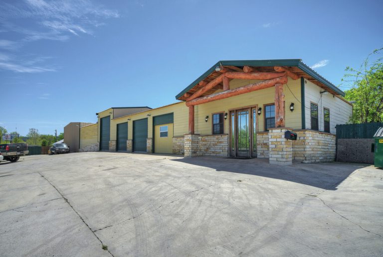 519 Ranch Road, Kingsland: SOLD December 11, 2021