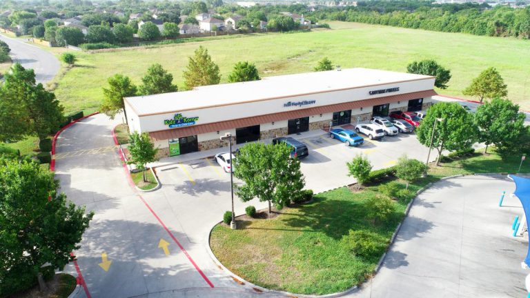 21195 B IH-35 N. Kyle